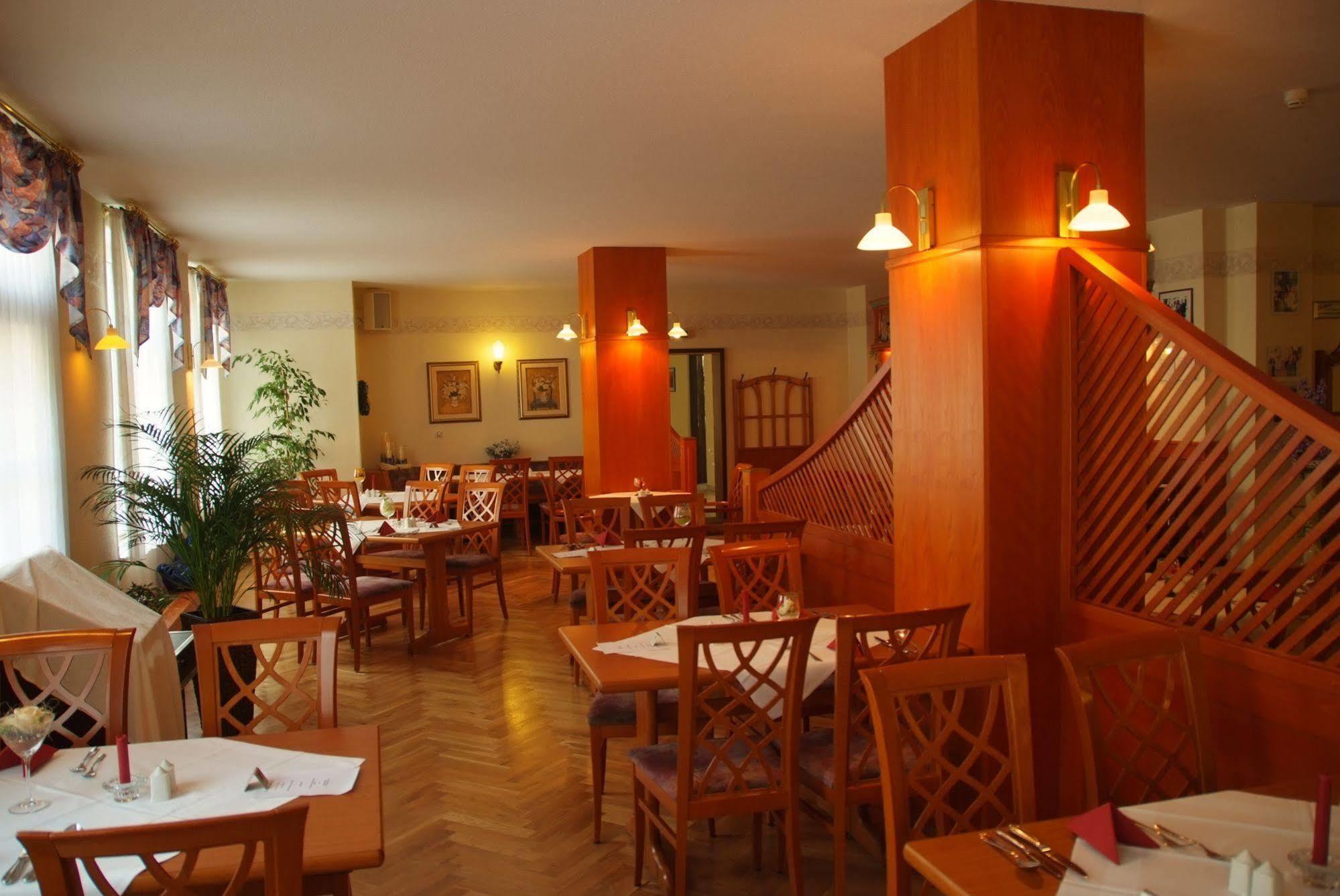 Waldhotel Friedrichroda Ngoại thất bức ảnh
